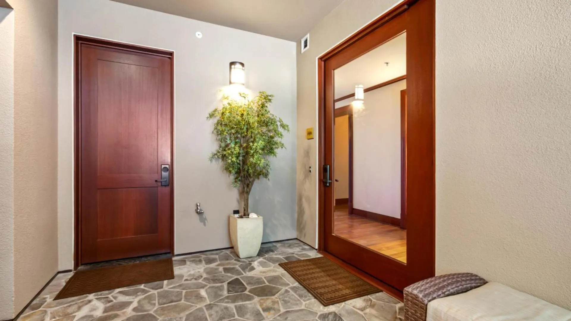 Apartamento New Kbm Resorts Free Car Hale Moana At Montage Kapalua Bay Sleeps 10 3-Bedroom Condo With Daily Housekeeping Spa Estados Unidos da América